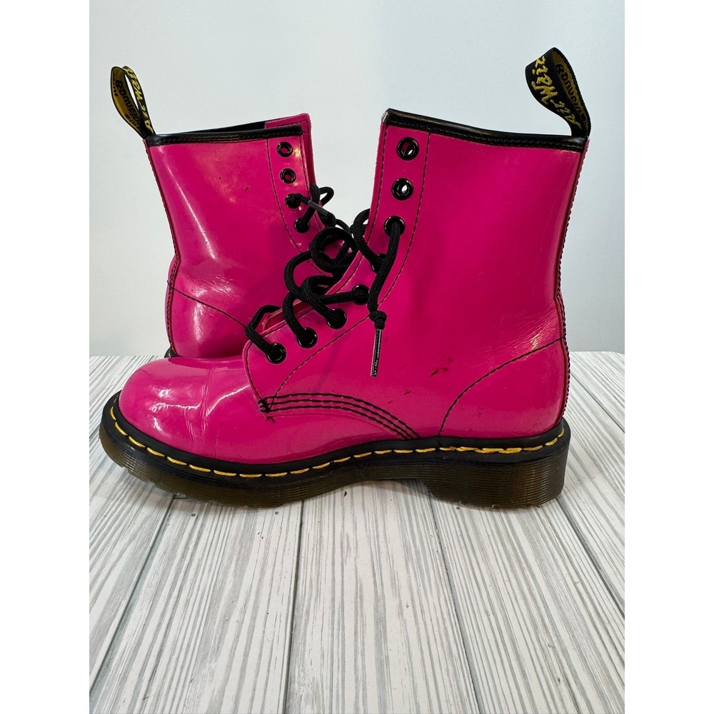 Dr Martens 1460W Hot Pink Patent Leather Lace Up Combat Boots Women's Size 6 - Picture 8 of 14
